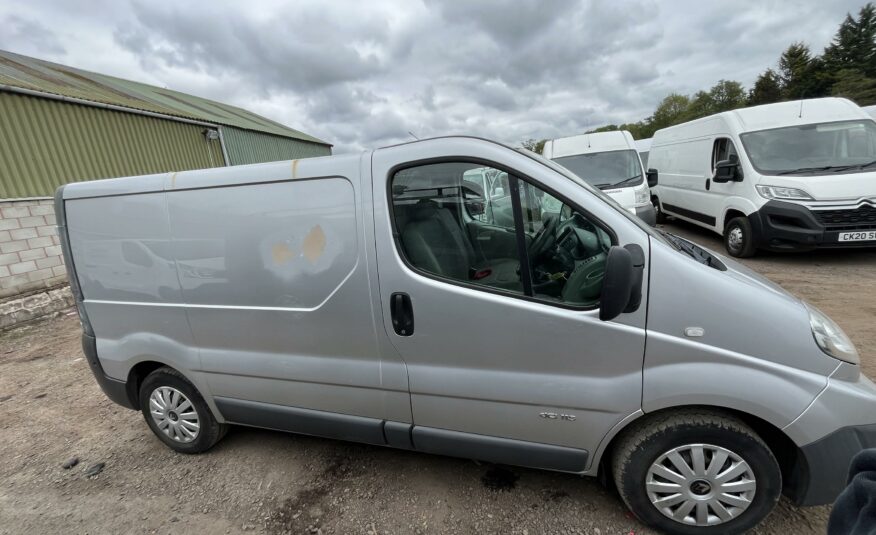2014 RENAULT TAFIC SL27 EXTRA DCI