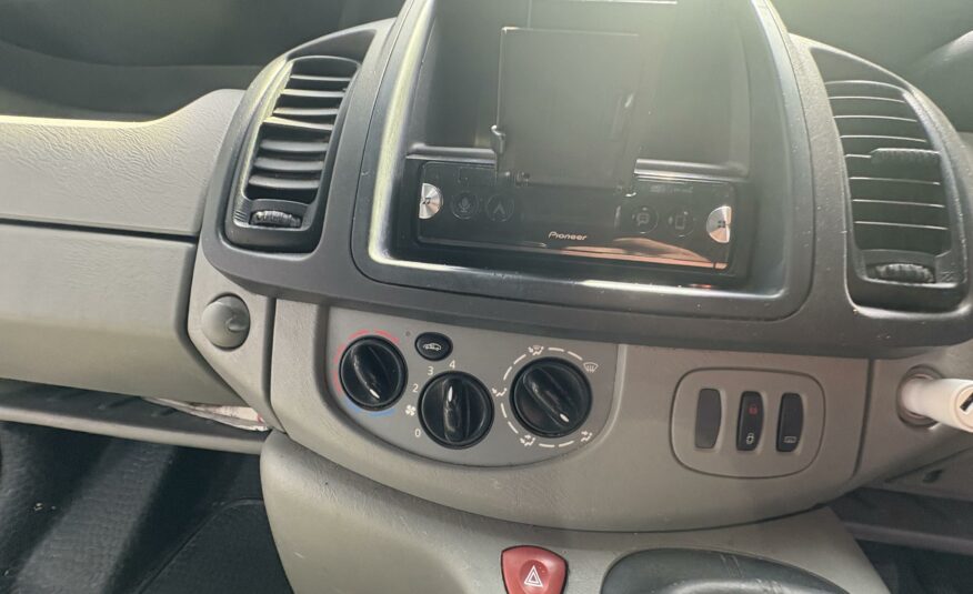 2011 VAUXHALL VIVARO 2900 CDTI P/V