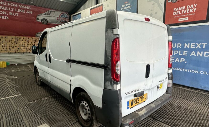 2012 VAUXHALL VIVARO 2700 CDTI 113 SWB