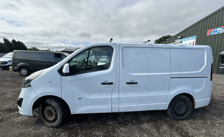 2016 VAUXHALL VIVARO TRAFFIC