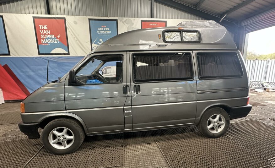 VOLKSWAGEN TRANSPORTER CARAVELLE