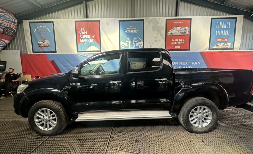 2016 TOYOTA HILUX ICON D-4D 4X4 DCB
