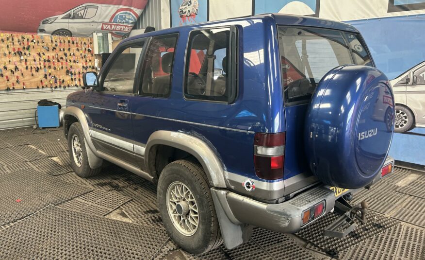 2002 ISUZU TROOPER SWB DT CITATION
