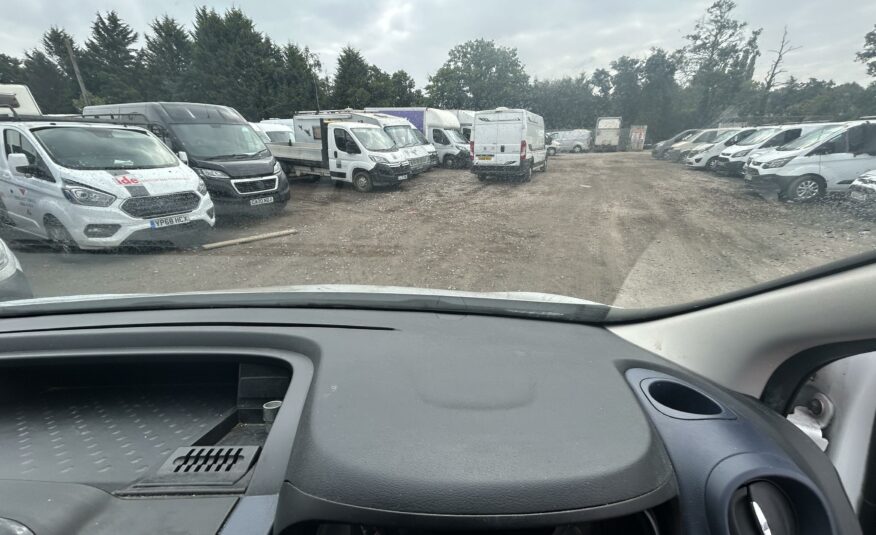 2018 VAUXHALL VIVARO 2700 CDTI