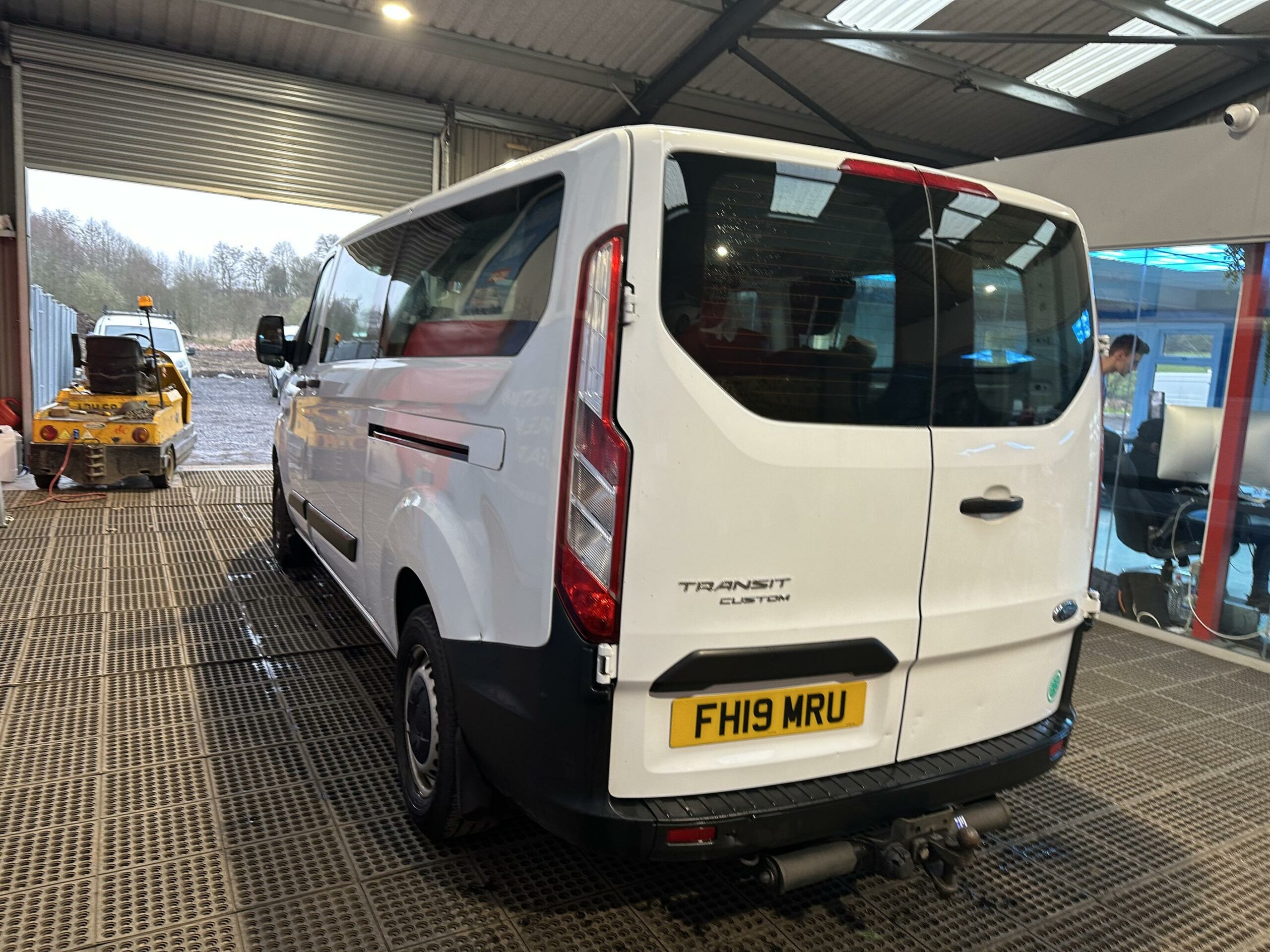 2019 Ford Transit Custom Transit Custom 320 Base EcoBlue – FH19MRU