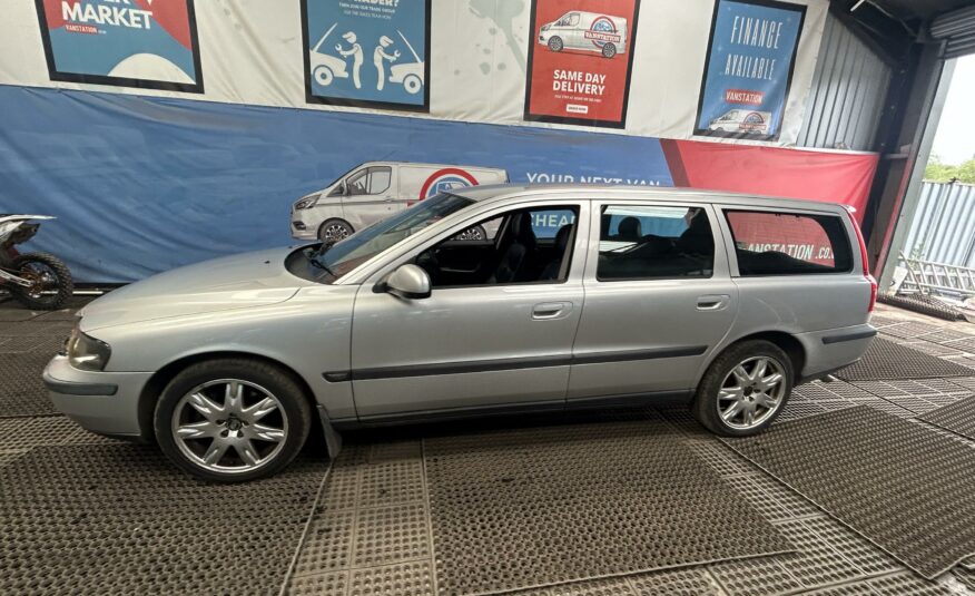 2002 VOLVO 70 SERIES V70 T S