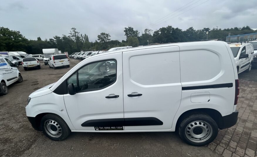2022 TOYOTA PROACE CITY ACTIVE