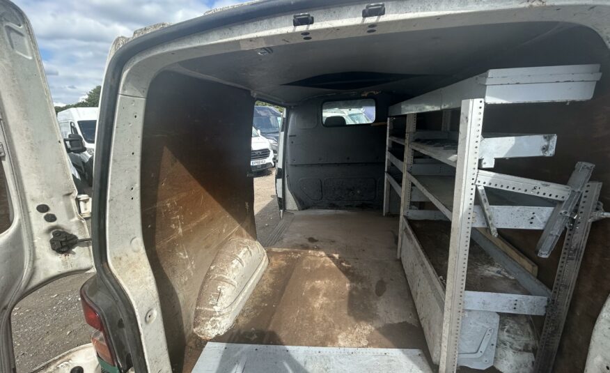 2004 VOLKSWAGEN TRANSPORTER T26 85 TDI