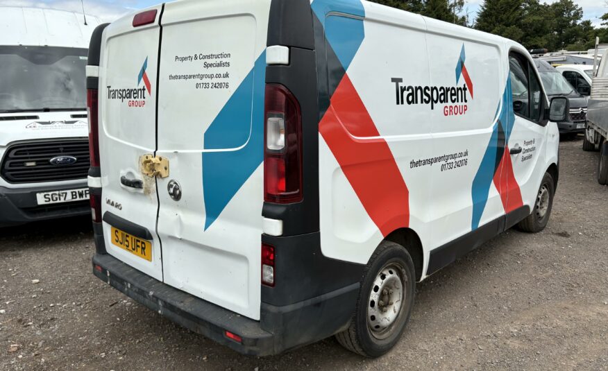 2015 VAUXHALL VIVARO 2700 CDTI