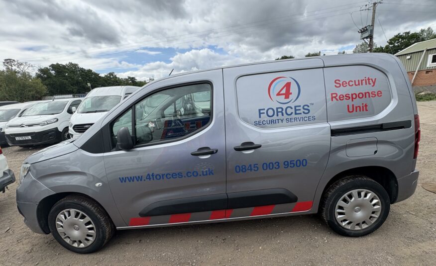 2022 VAUXHALL COMBO 2300 SPORTIVE TD 2300 SPORTIVE TD