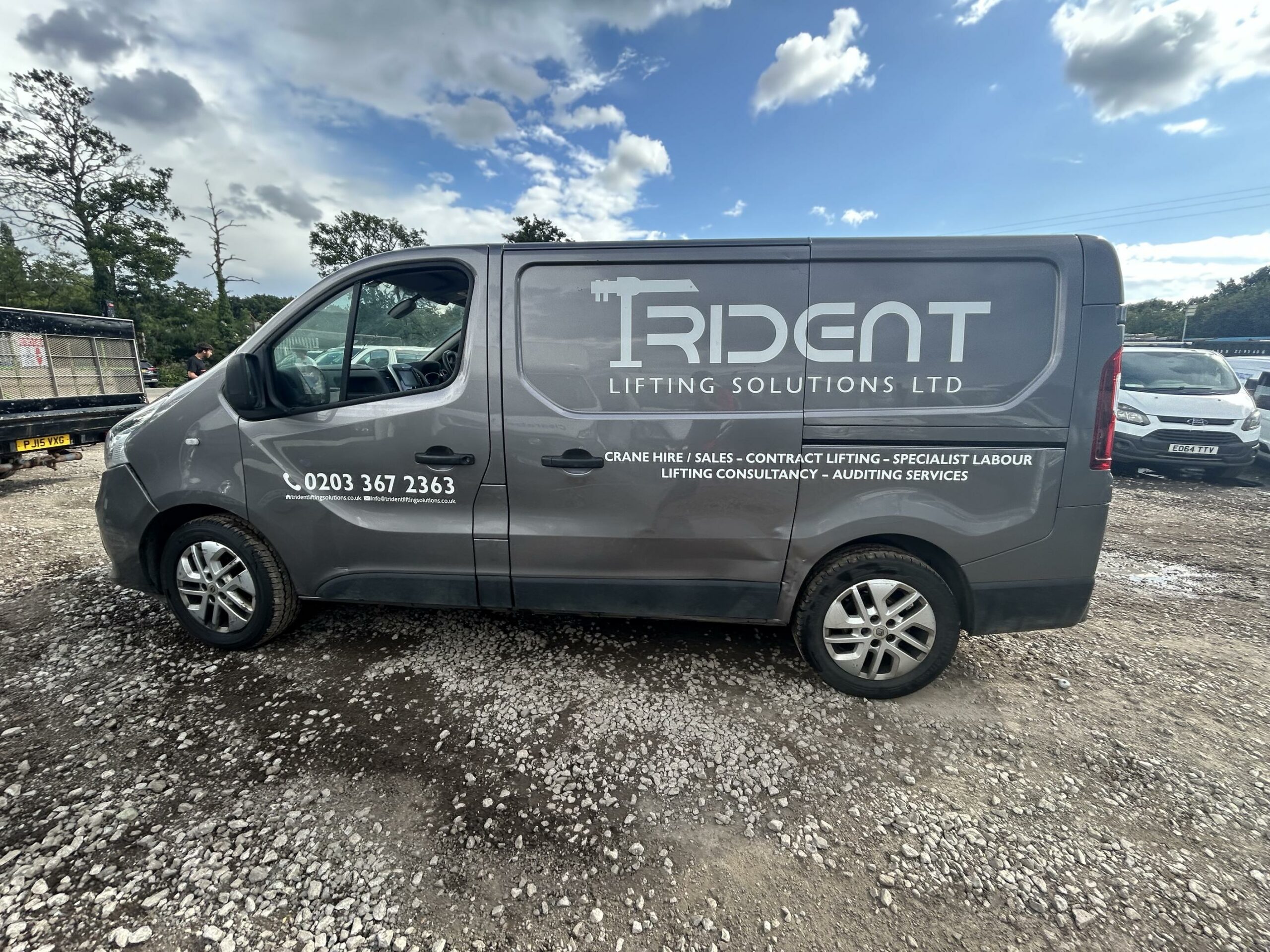 2019 Renault Trafic Trafic SL27 Sport Nav Energy dCi – YT19TOZ