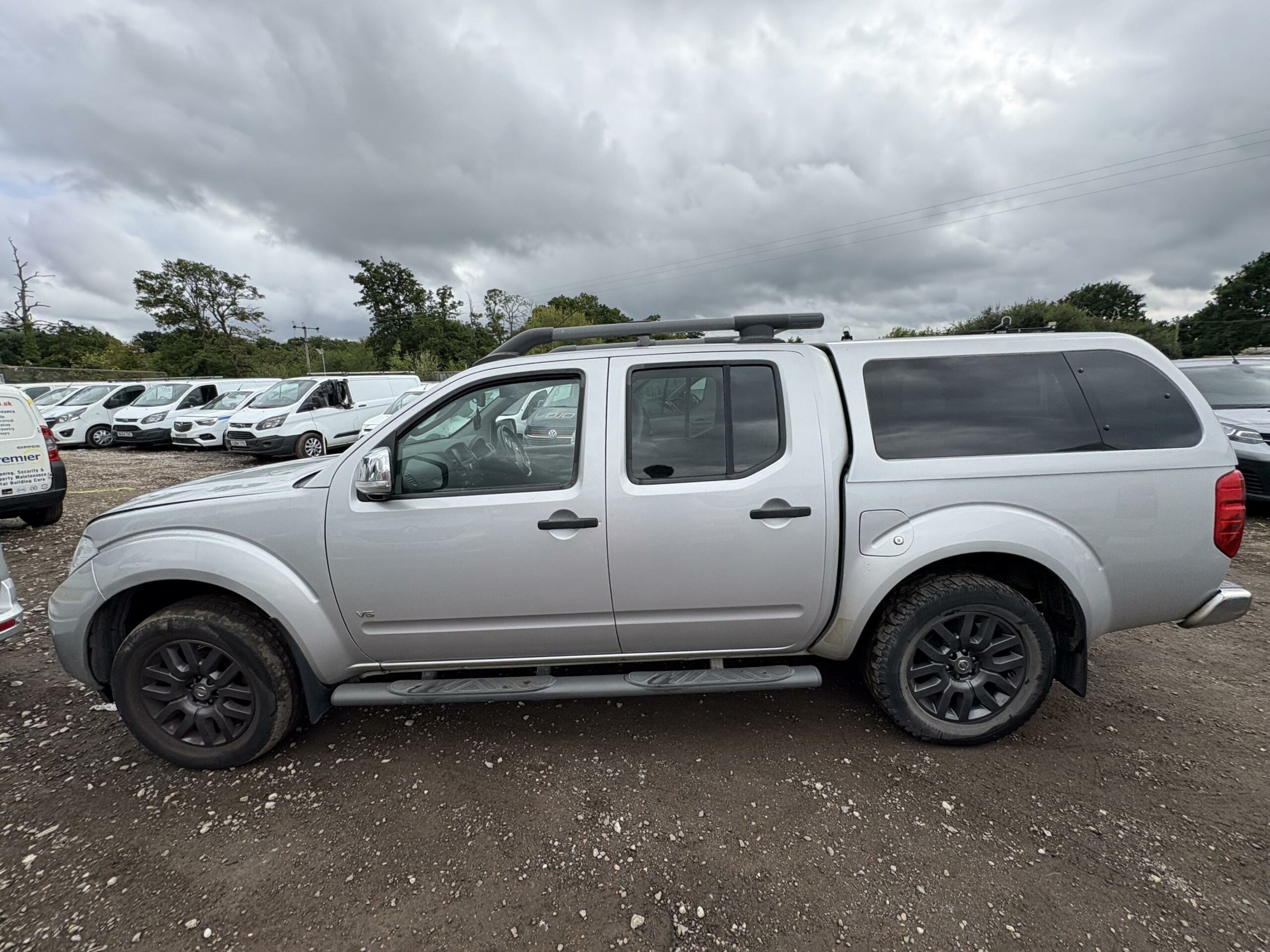 2015 Nissan Navara Navara Outlaw dCi Auto – YN65WJL/C3WAXY