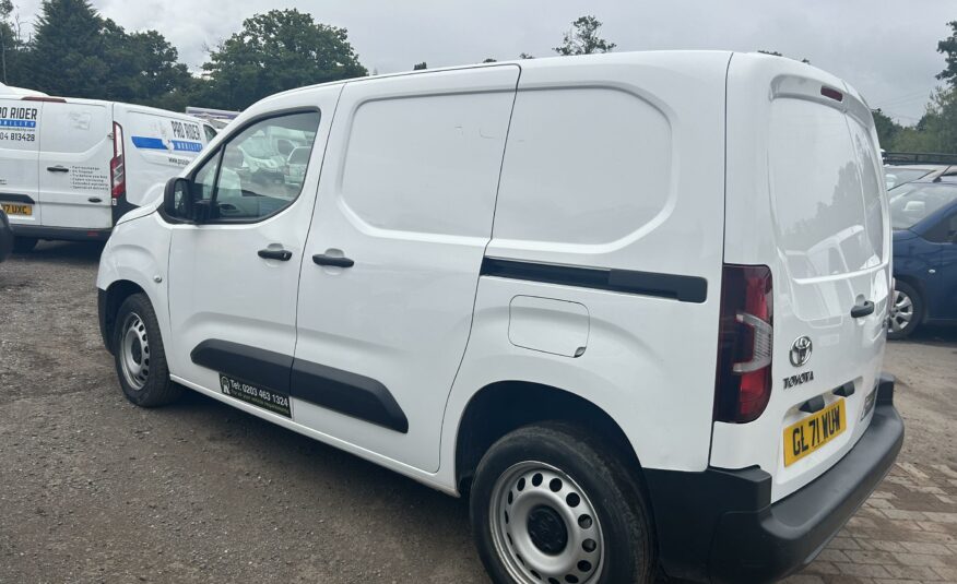 2022 TOYOTA PROACE CITY ACTIVE