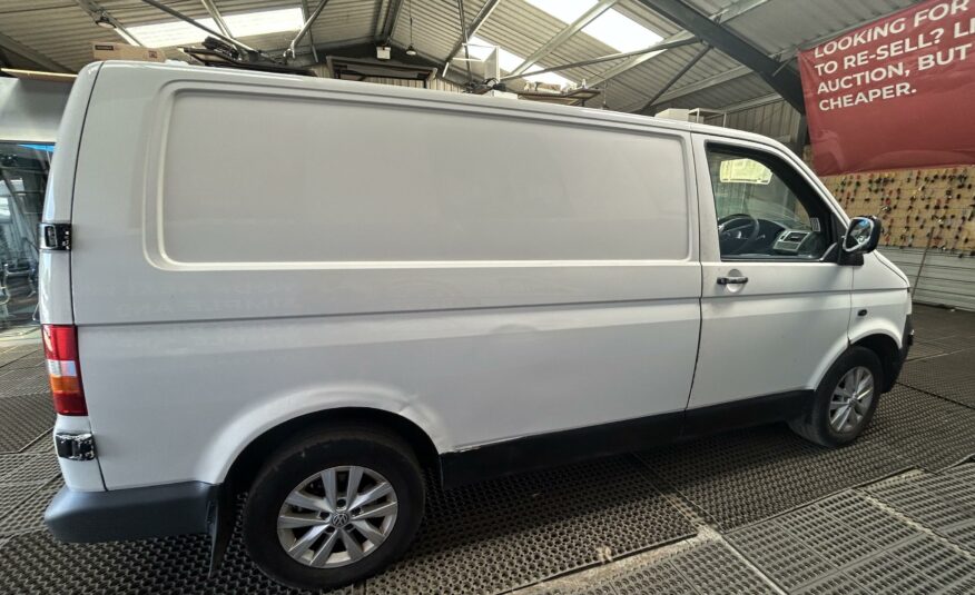 2005 VOLKSWAGEN TRANSPORTER T28 85 TDI