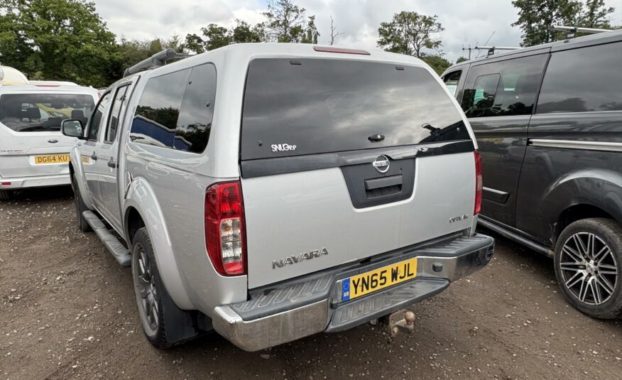 2015 NISSAN NAVARA OUTLOW