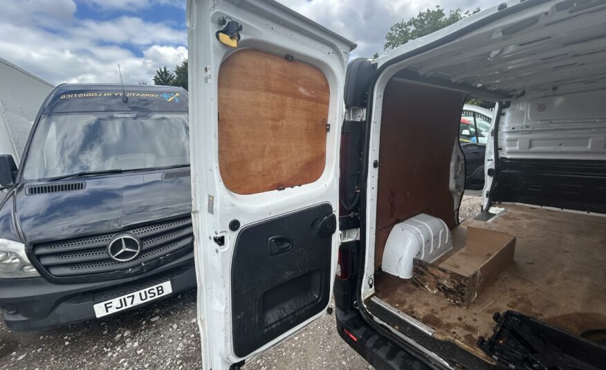 2017 VAUXHALL VIVARO 2900 CDTI