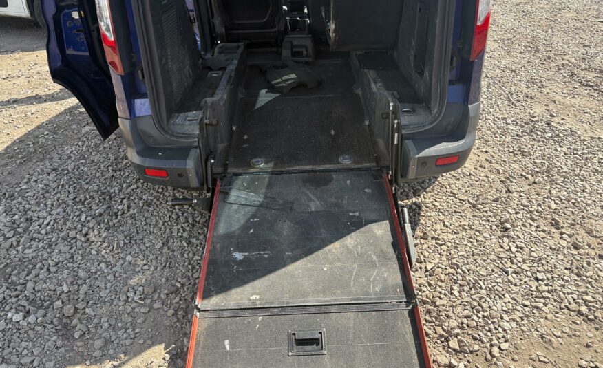 2016 FORD FREEDOM RE AUTO
