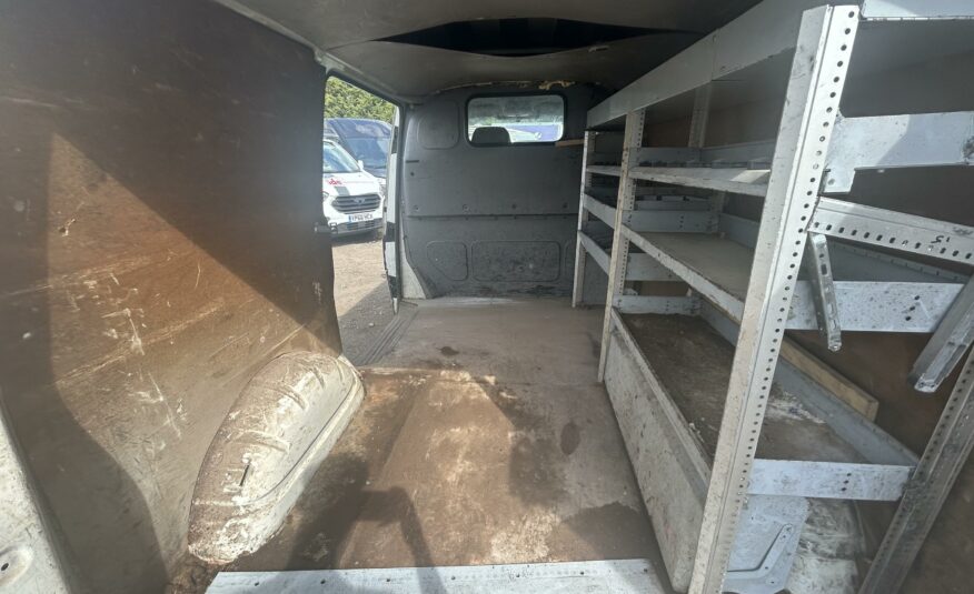 2004 VOLKSWAGEN TRANSPORTER T26 85 TDI