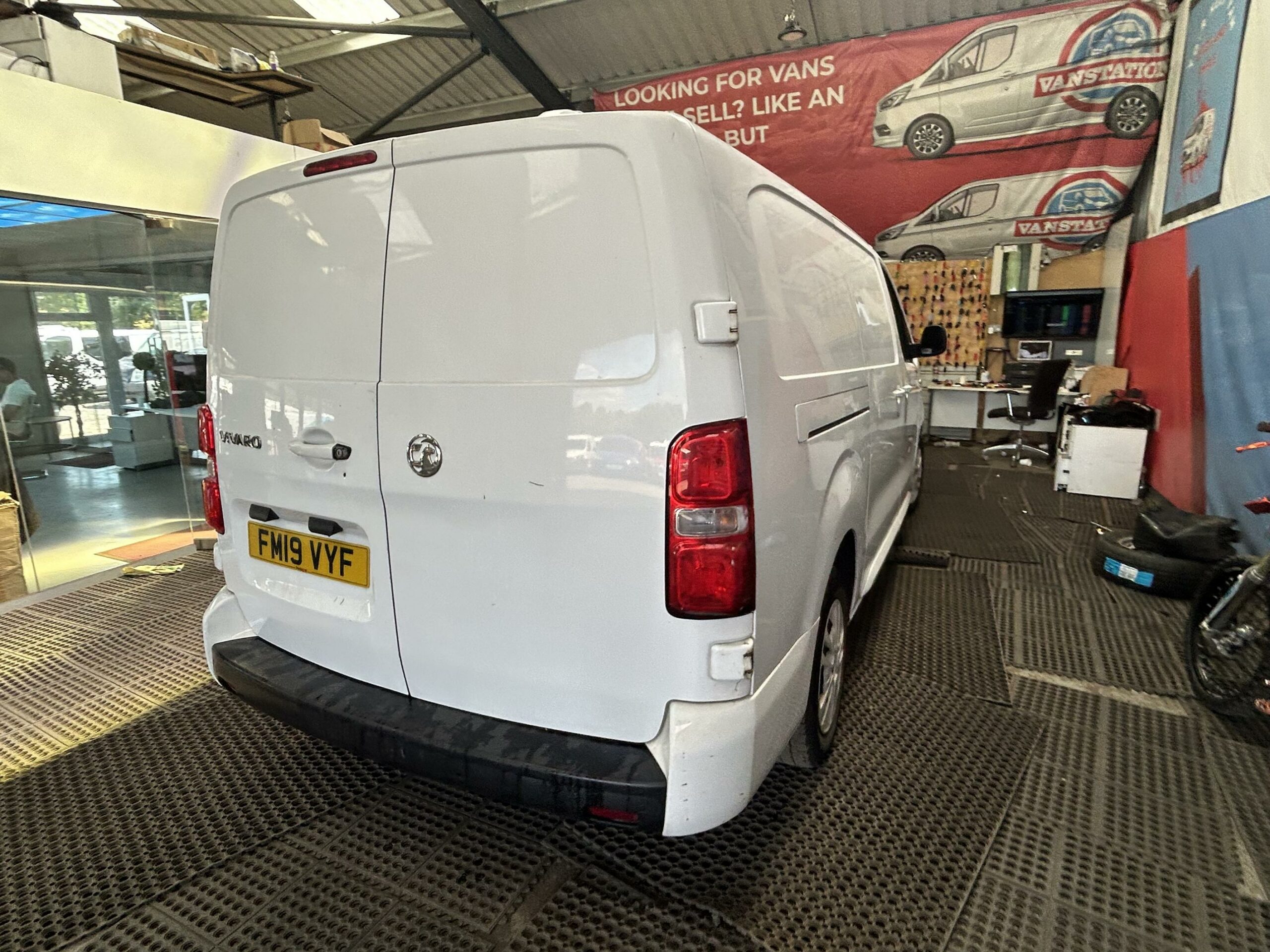 2019 Vauxhall Vivaro Vivaro 3100 Sportive S/S – FM19VYF