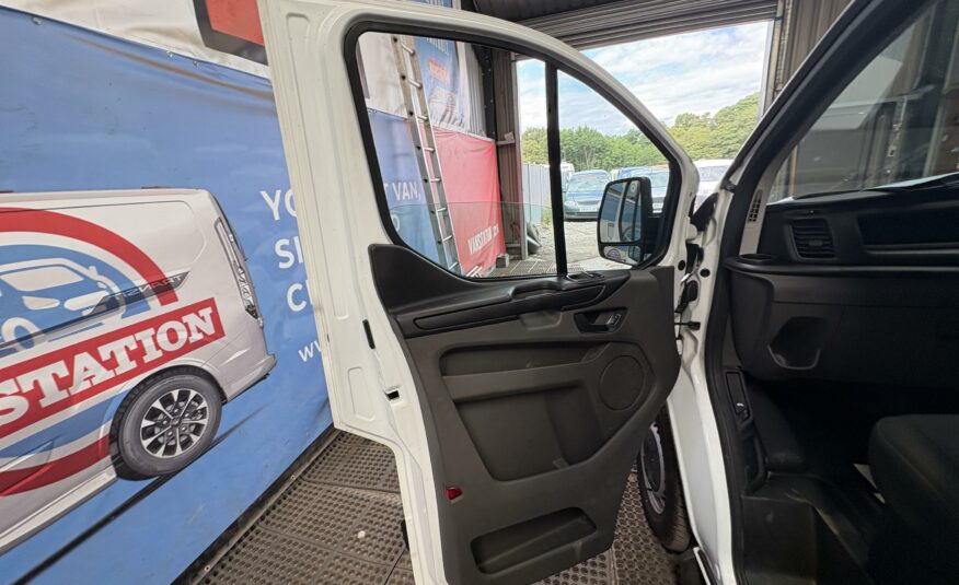 2018 FORD TRANSIT TRANSIT CUSTOM 300 BASE