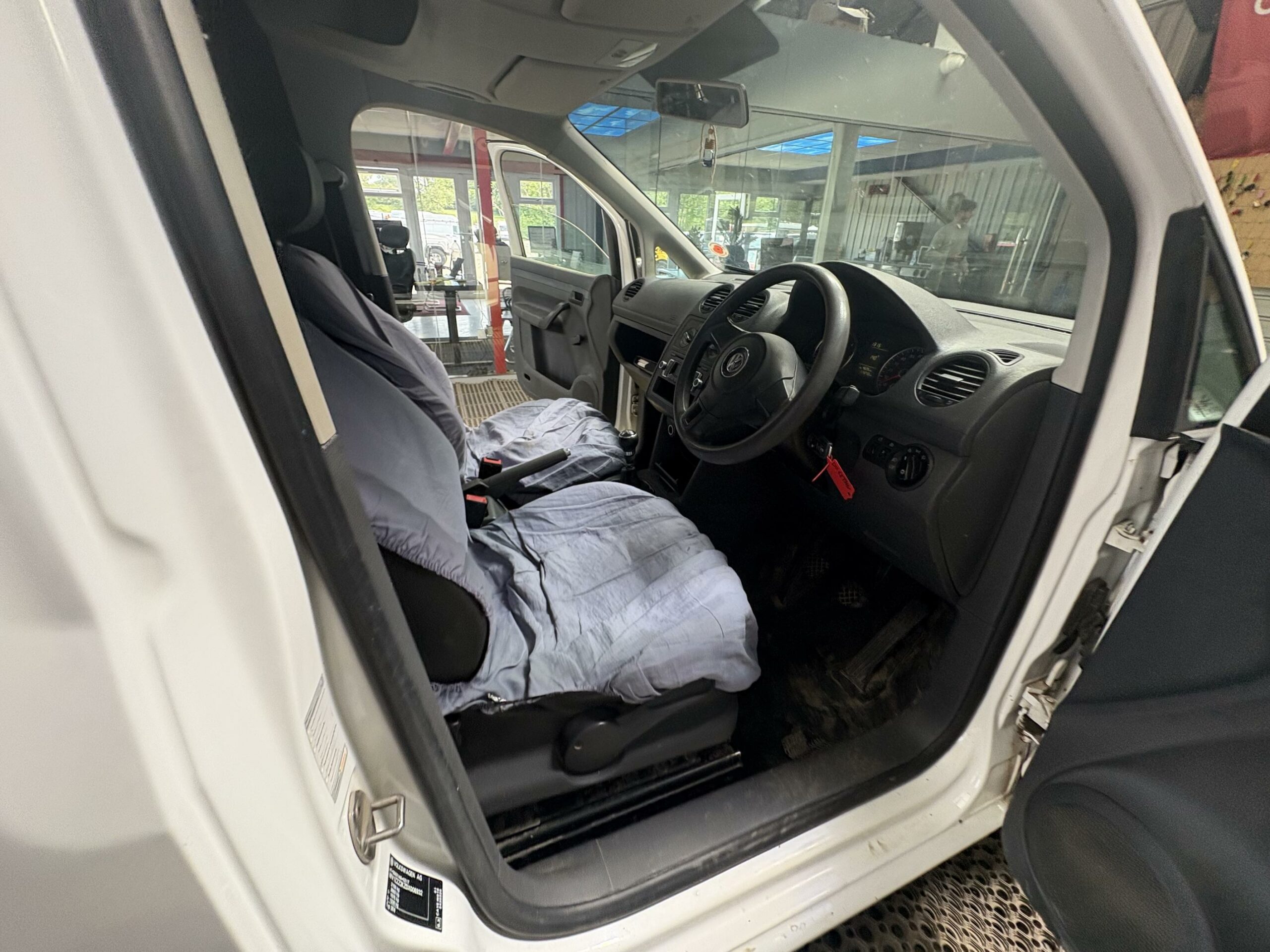 2012 Volkswagen Caddy Caddy C20 TDI 75 – DU62THV