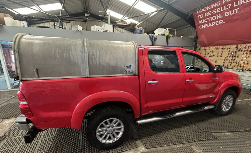 2016 TOYOTA HILUX INVINCIBLE D-4D 4X4 DCB INVINCIBLE D-4D 4X4 DCB