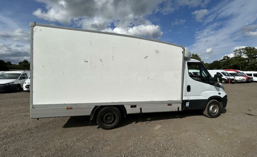 2017 IVECO DAILY 35S12 S-A