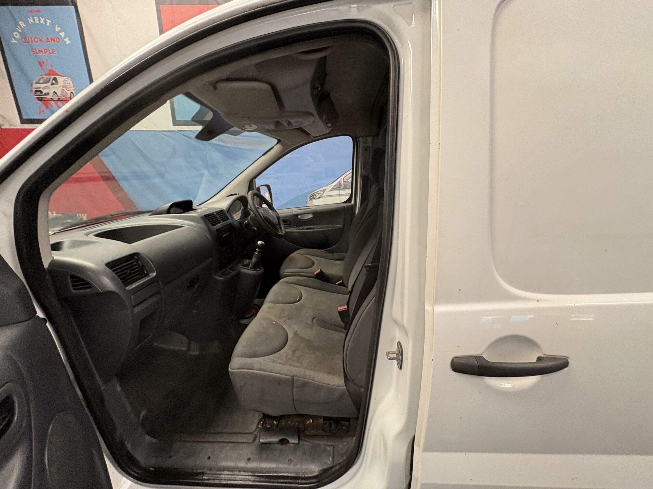 2016 Peugeot Expert – Model: Expert 1000 L1H1 Professional HDi – EA66UYM