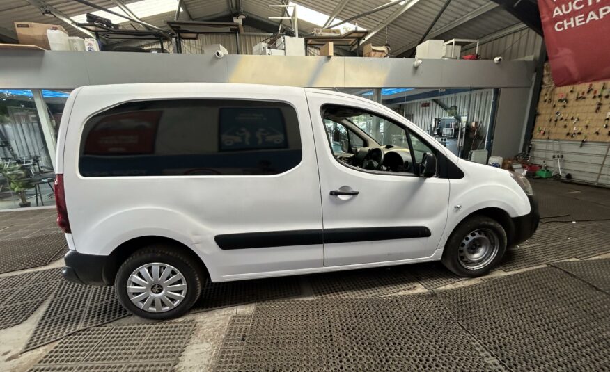 2018 PEUGEOT PARTNER SE L1 BLUE HDI