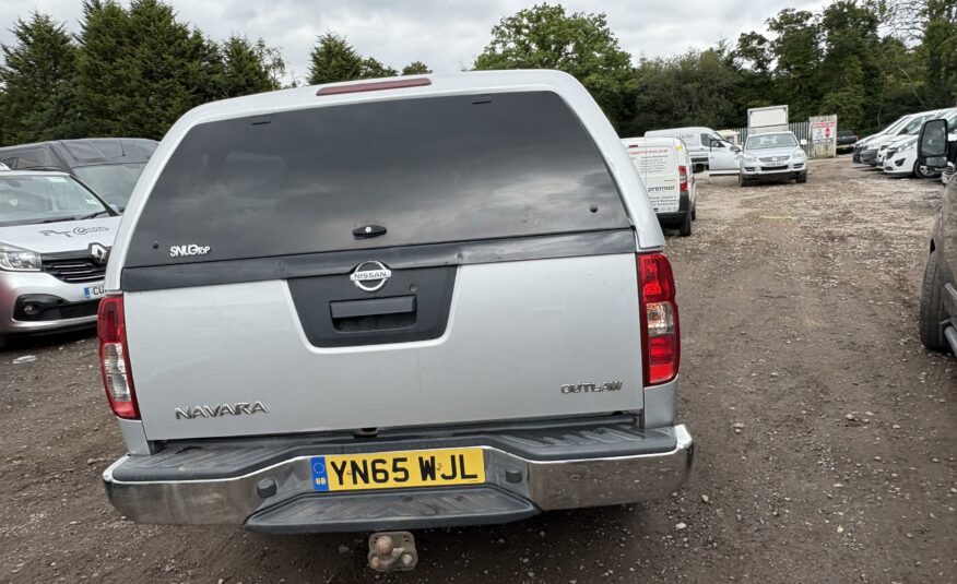 2015 NISSAN NAVARA OUTLOW