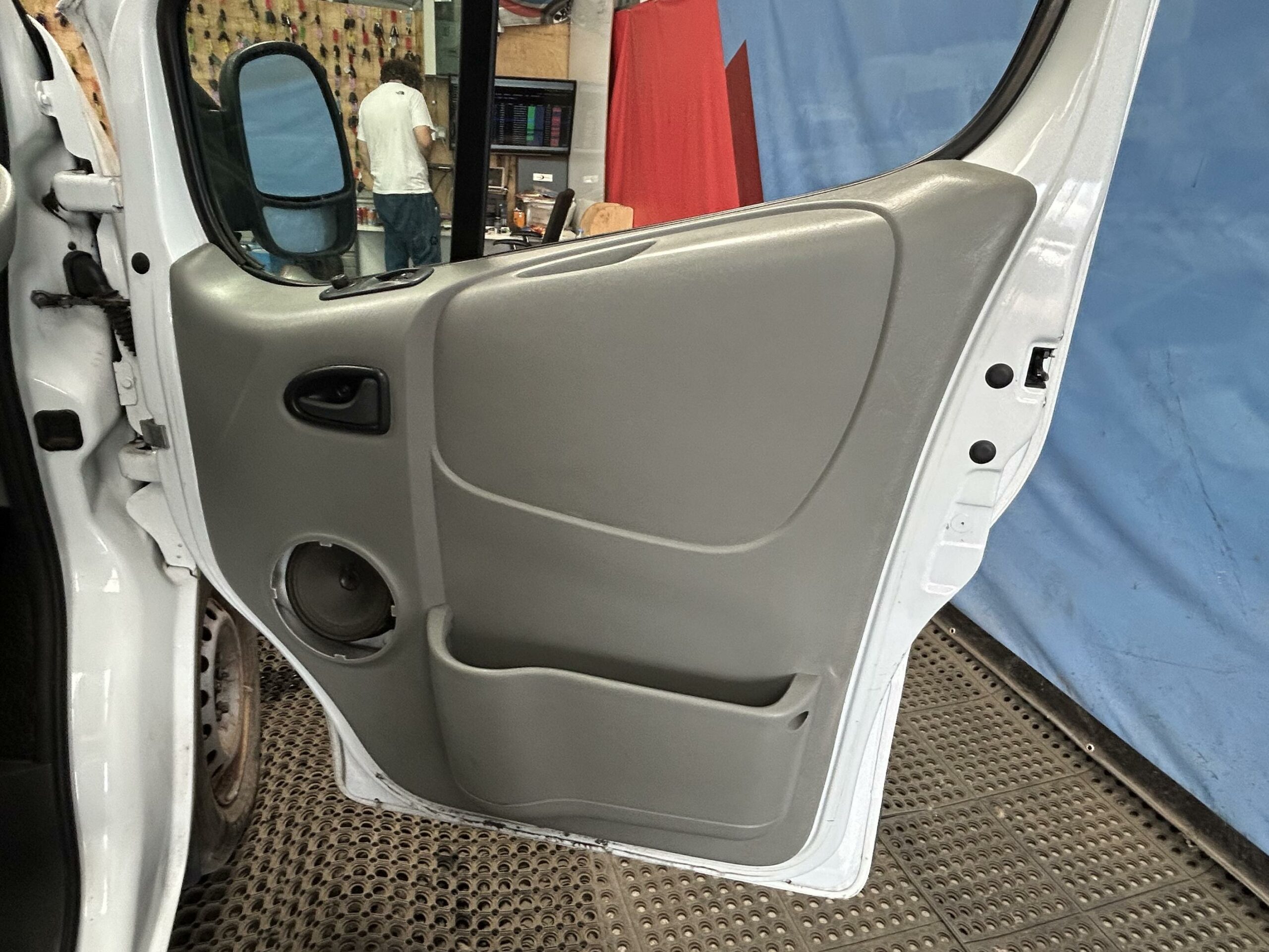2013 Vauxhall Vivaro Vivaro 2700 CDTi 113 SWB – WV13FHB