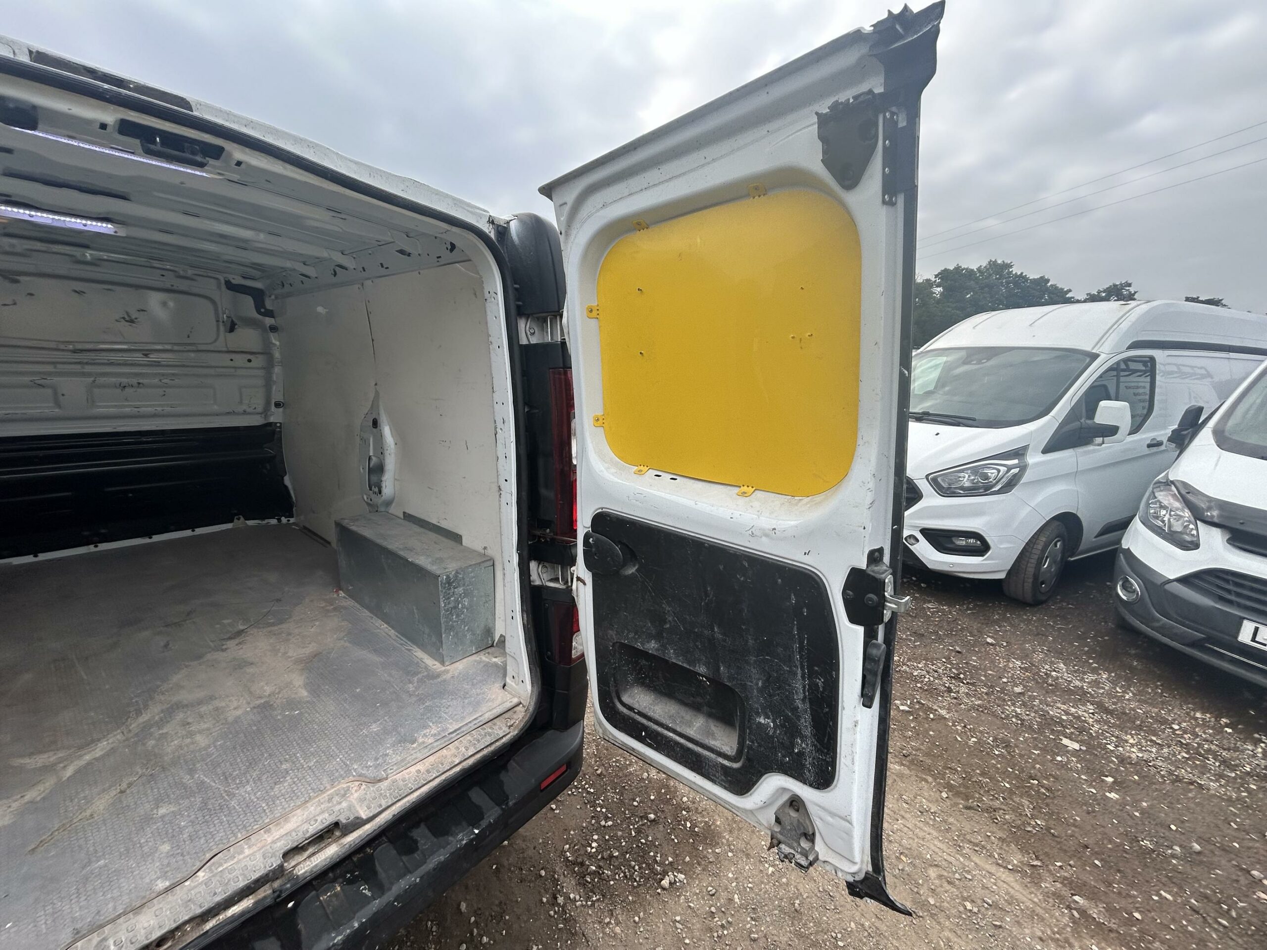 2018 Vauxhall Vivaro Vivaro 2700 CDTI – MK68VXD