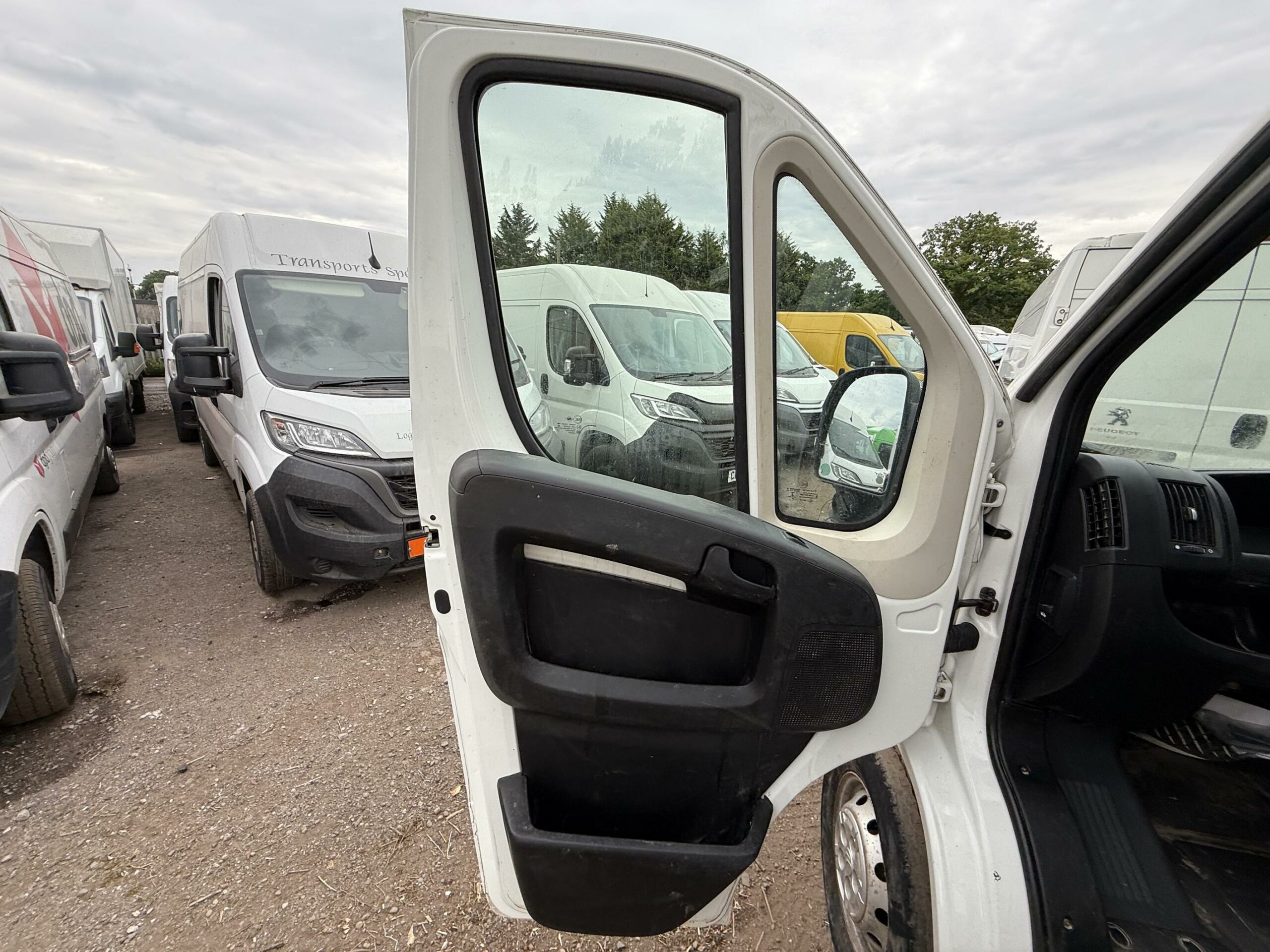 2020 Citroen Relay Relay 35 L4 Blue HDi S/S – LL70VMU