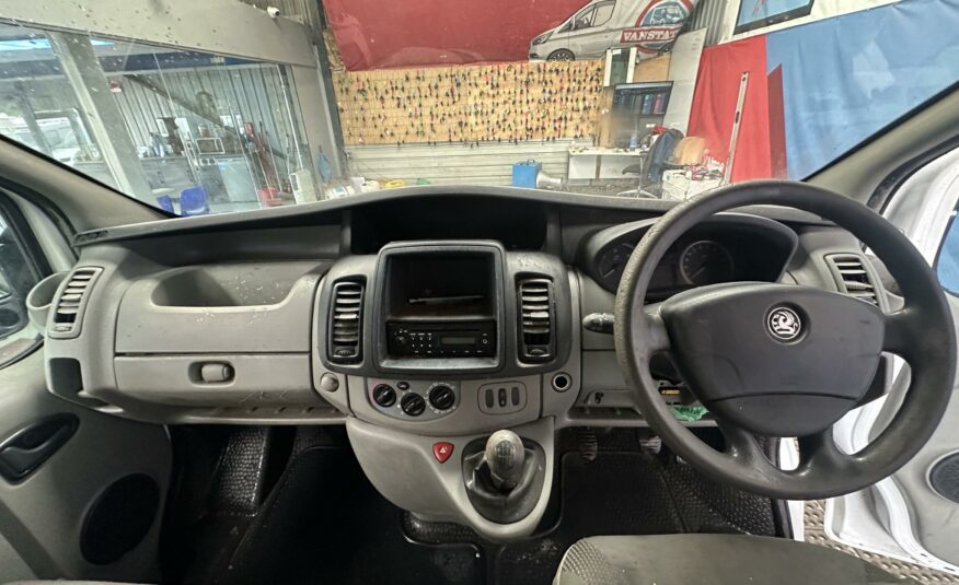 2012 VAUXHALL VIVARO 2700 CDTI 113 SWB