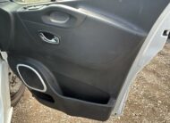2016 VAUXHALL VIVARO TRAFFIC