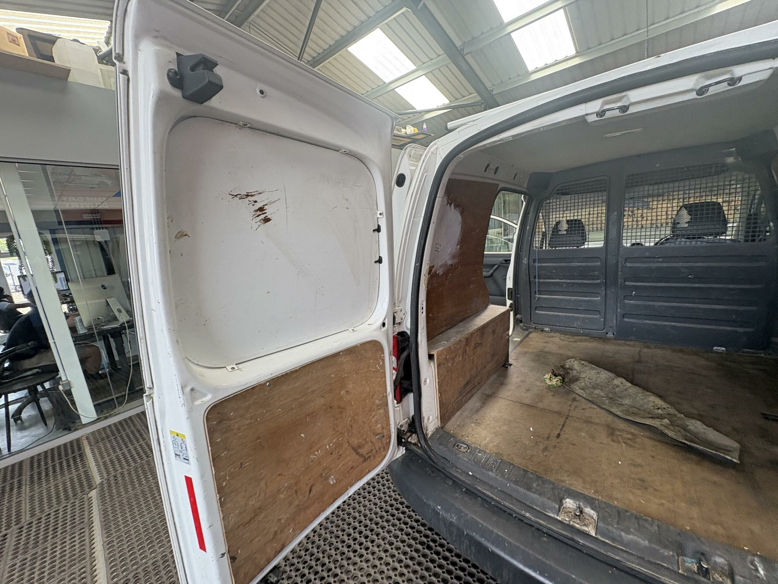 2012 Volkswagen Caddy Caddy C20 TDI 75 – DU62THV