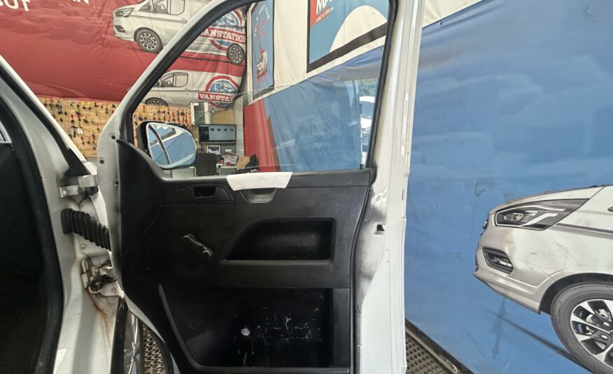 2005 VOLKSWAGEN TRANSPORTER T28 85 TDI
