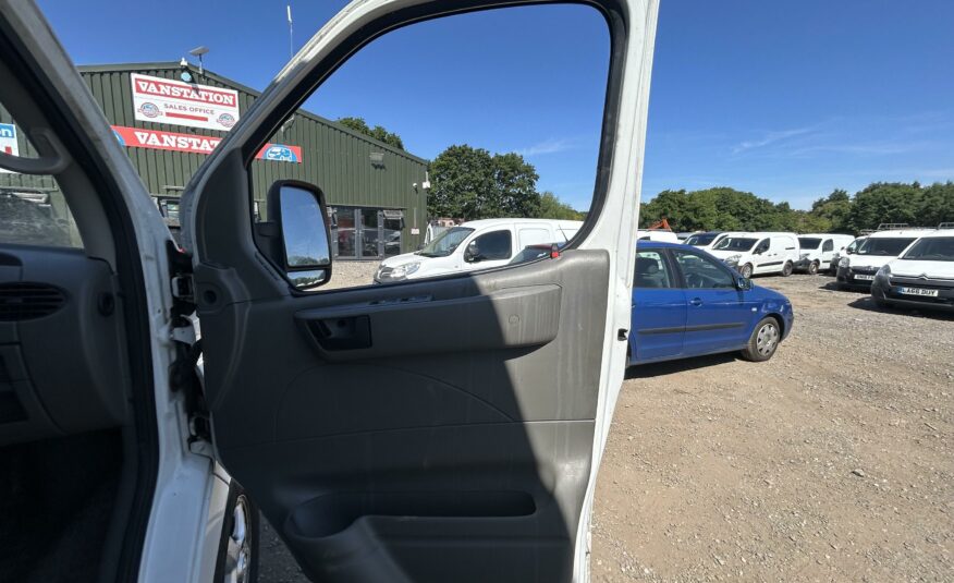 2020 LDV V80 L2H1 C/C TD V80 L2H1 C/C TD