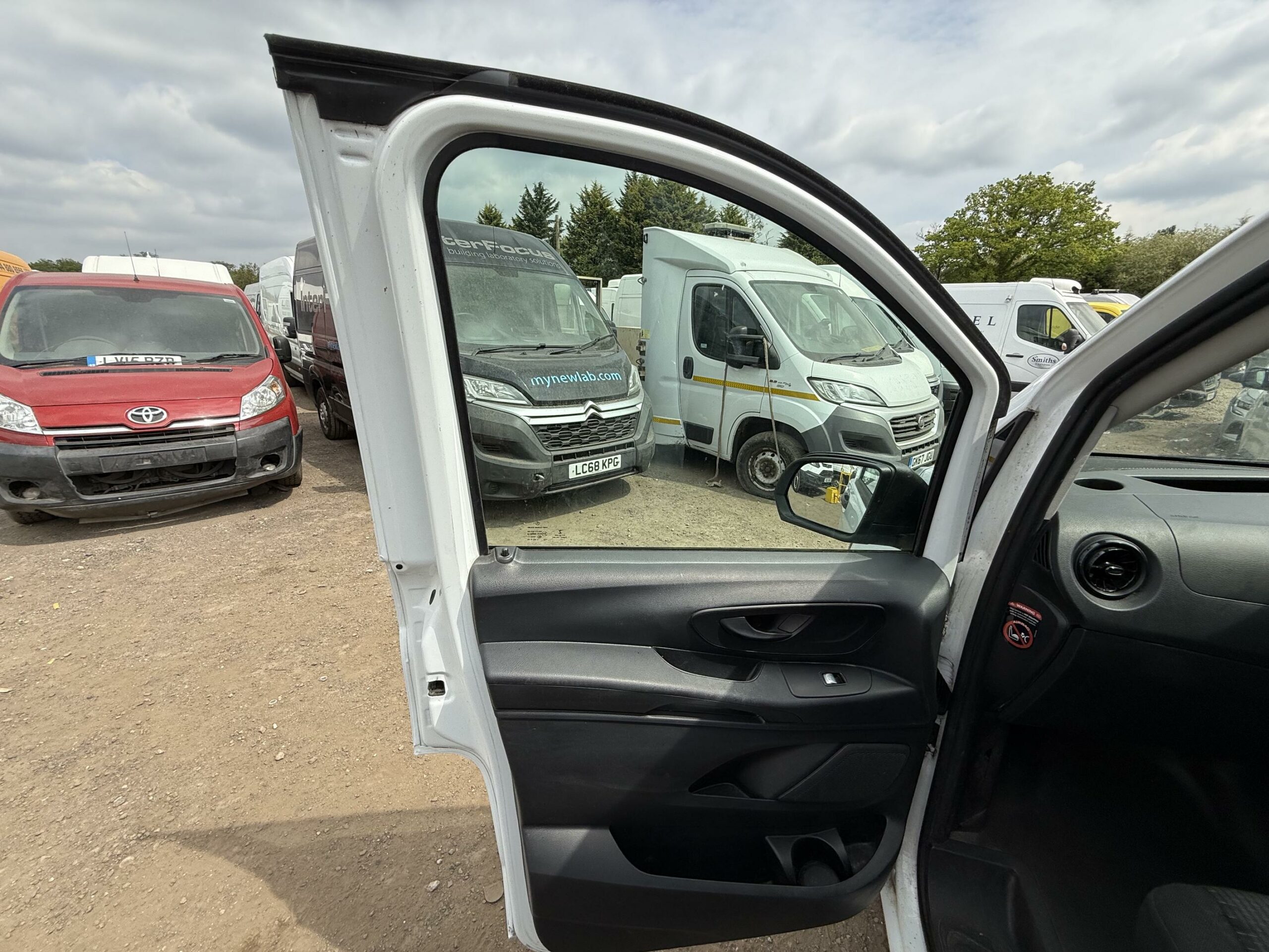 2021 Mercedes-Benz Vito Vito 110 Progressive CDI – NK71YLH