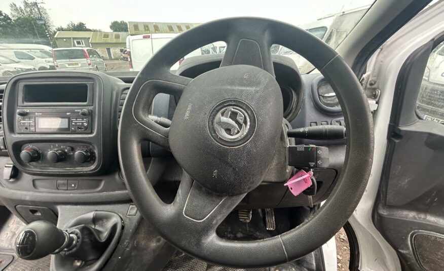 2017 VAUXHALL VIVARO 2700 CDTI
