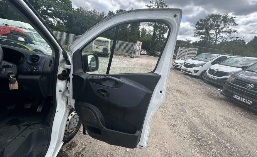 2017 VAUXHALL VIVARO 2900 CDTI