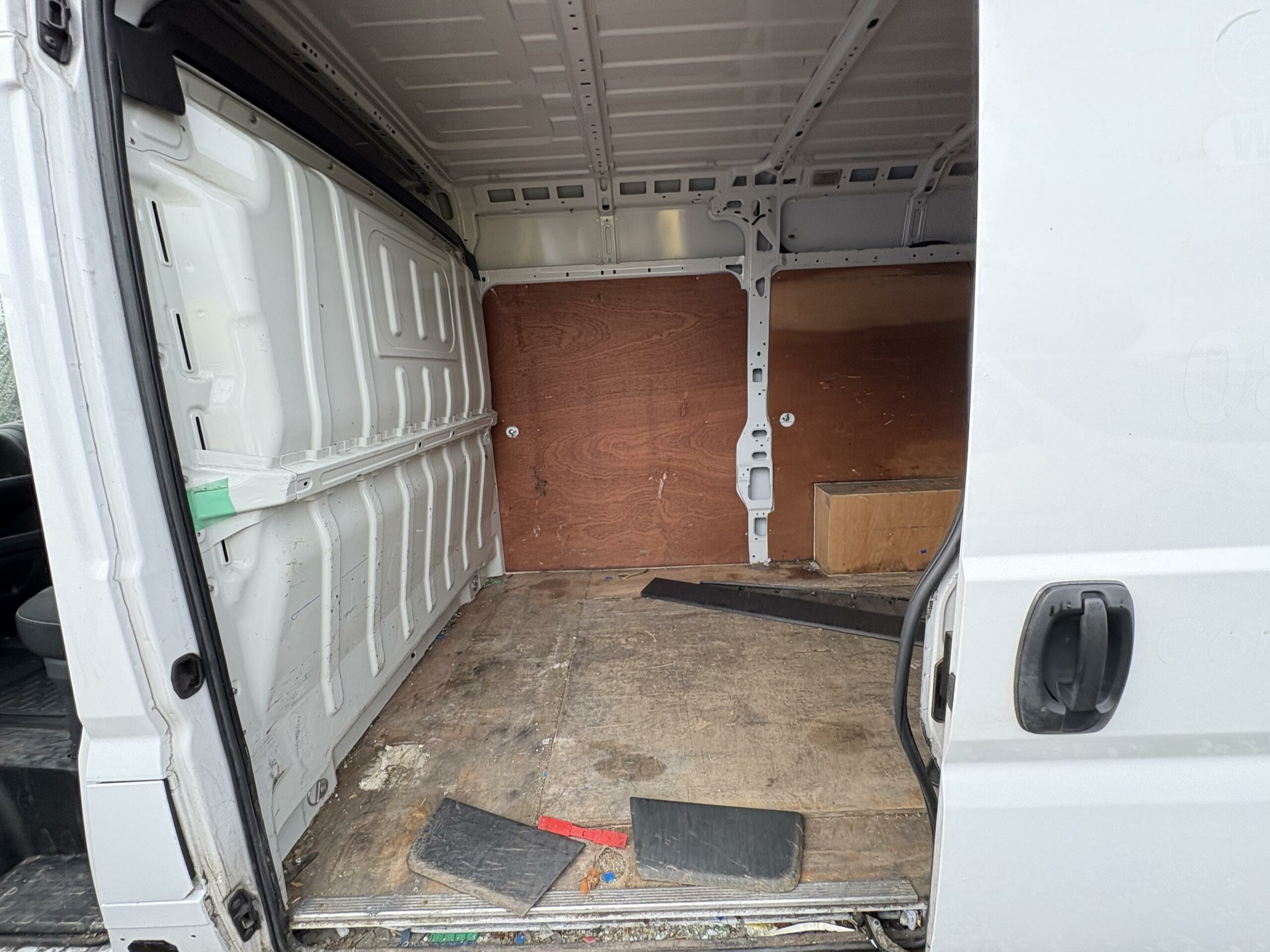 2022 Citroen Relay Relay 35 L2H2 Enterprise Blue HDi S/S – FD71KPE