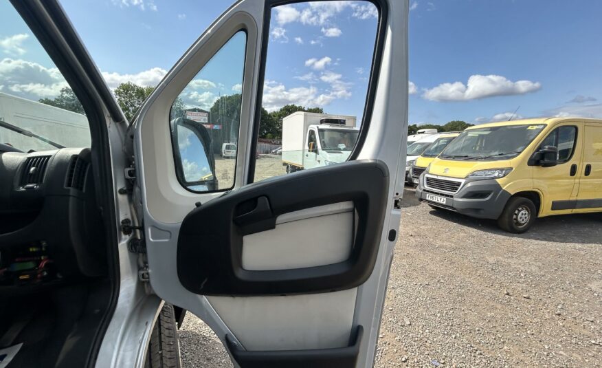 2017 PEUGEOT BOXER 335 PRO L3H2 BLUE HDI