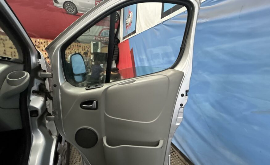 2012 VAUXHALL VIVARO 2900 SPORTIVE CDTI LWB