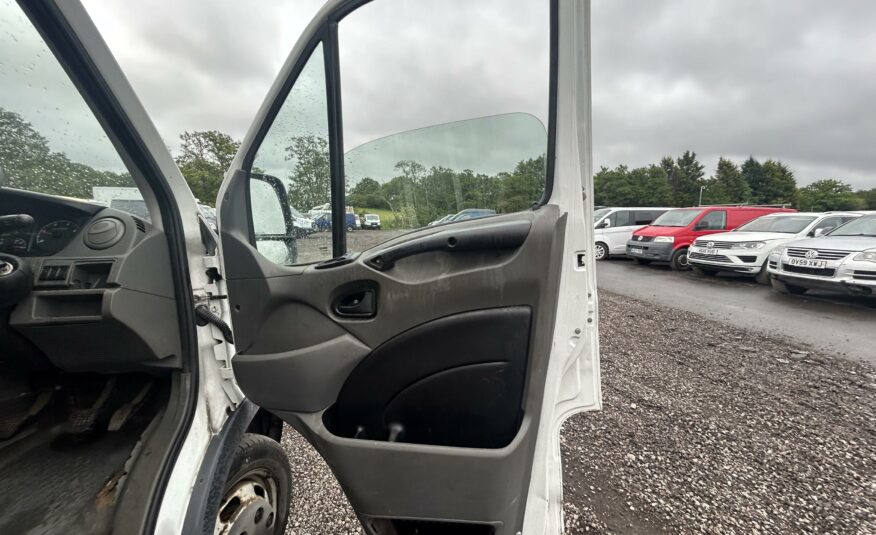 2013 IVECO DAILY 35C13 LWB