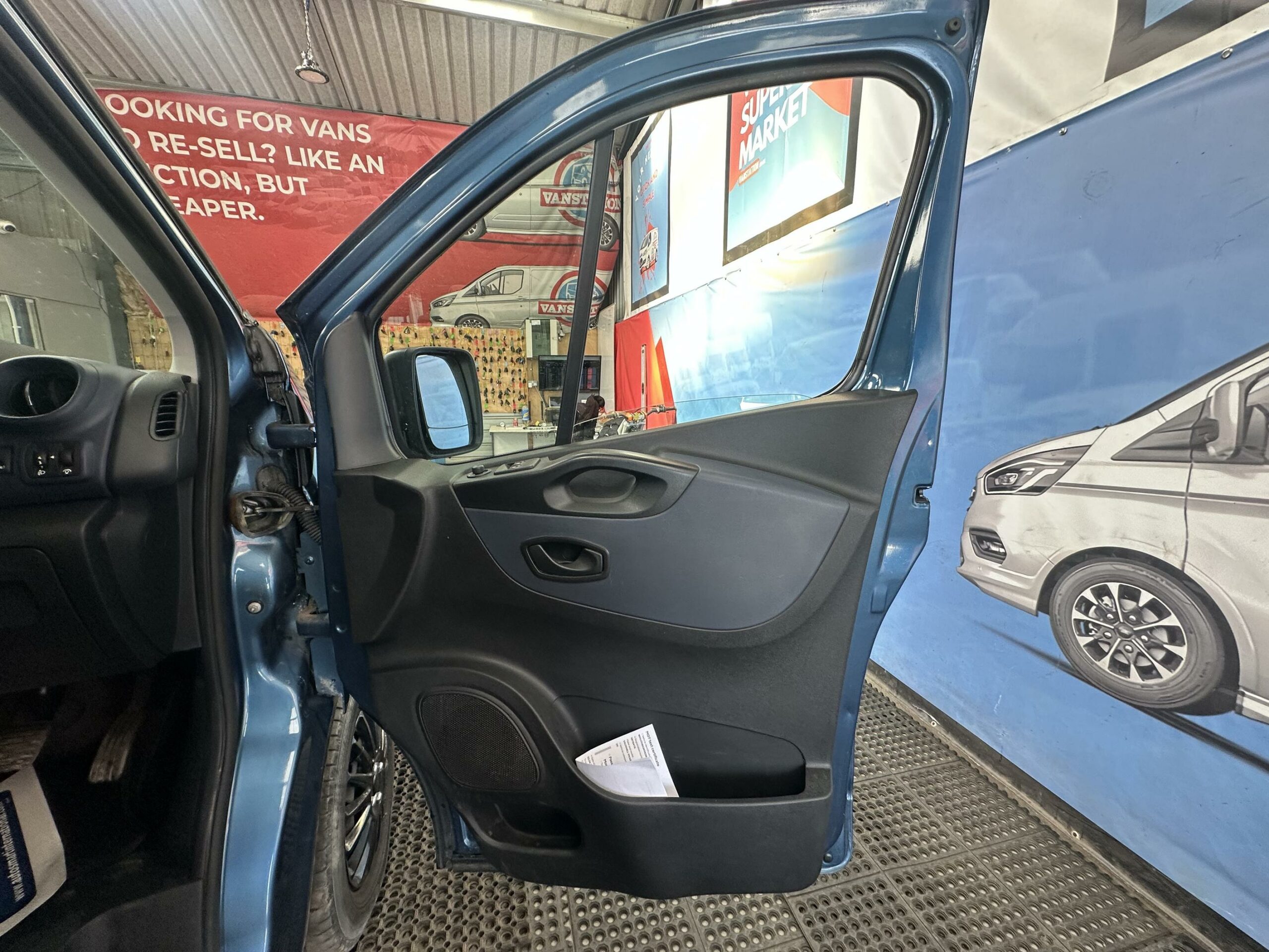 2019 Vauxhall Vivaro Combi Vivaro Combi CDTi S/S – NK19AYA