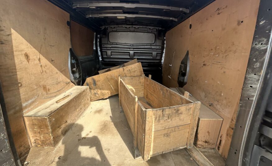 2019 RENAULT TRAFIC SL27 SPORT NAV ENGY DCI