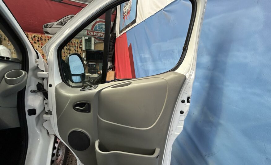 2014 NISSAN PRIMASTAR SE LWB DCI SE LWB DCI
