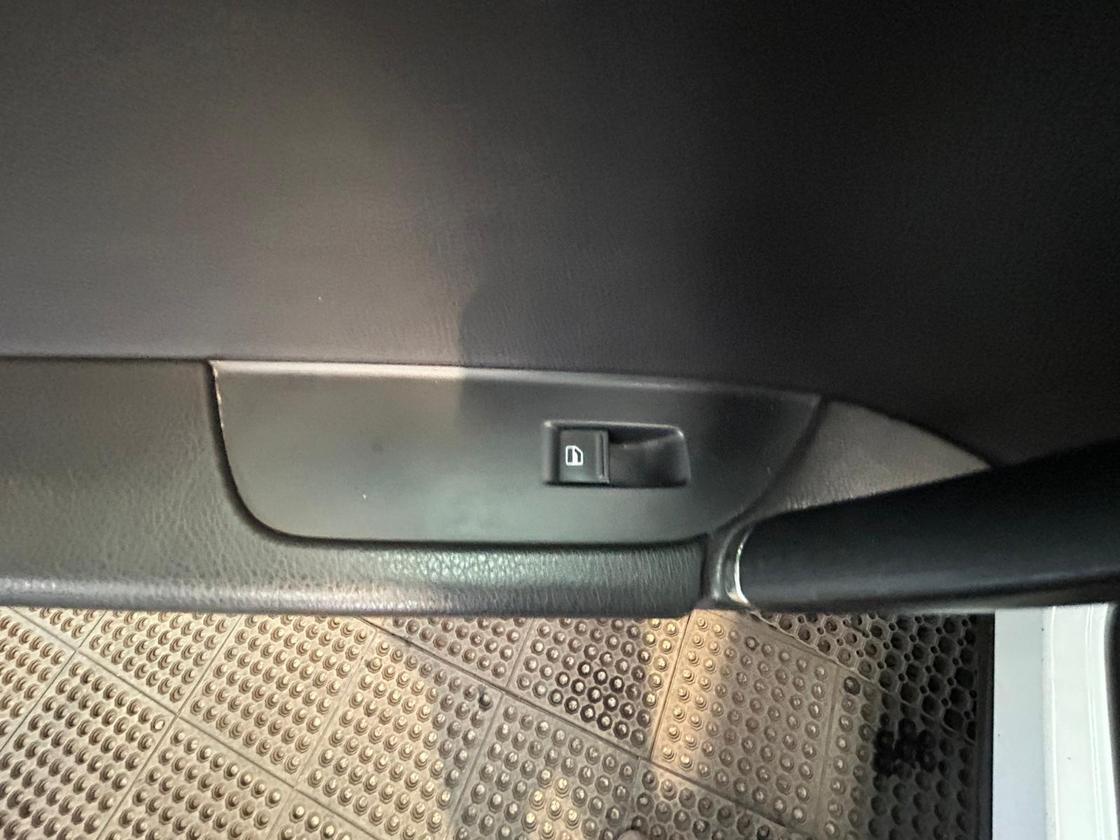 2015 Volkswagen Touareg – Model: Touareg V6 R-Line TDI BlueMotion Technology Auto – HG65FWO