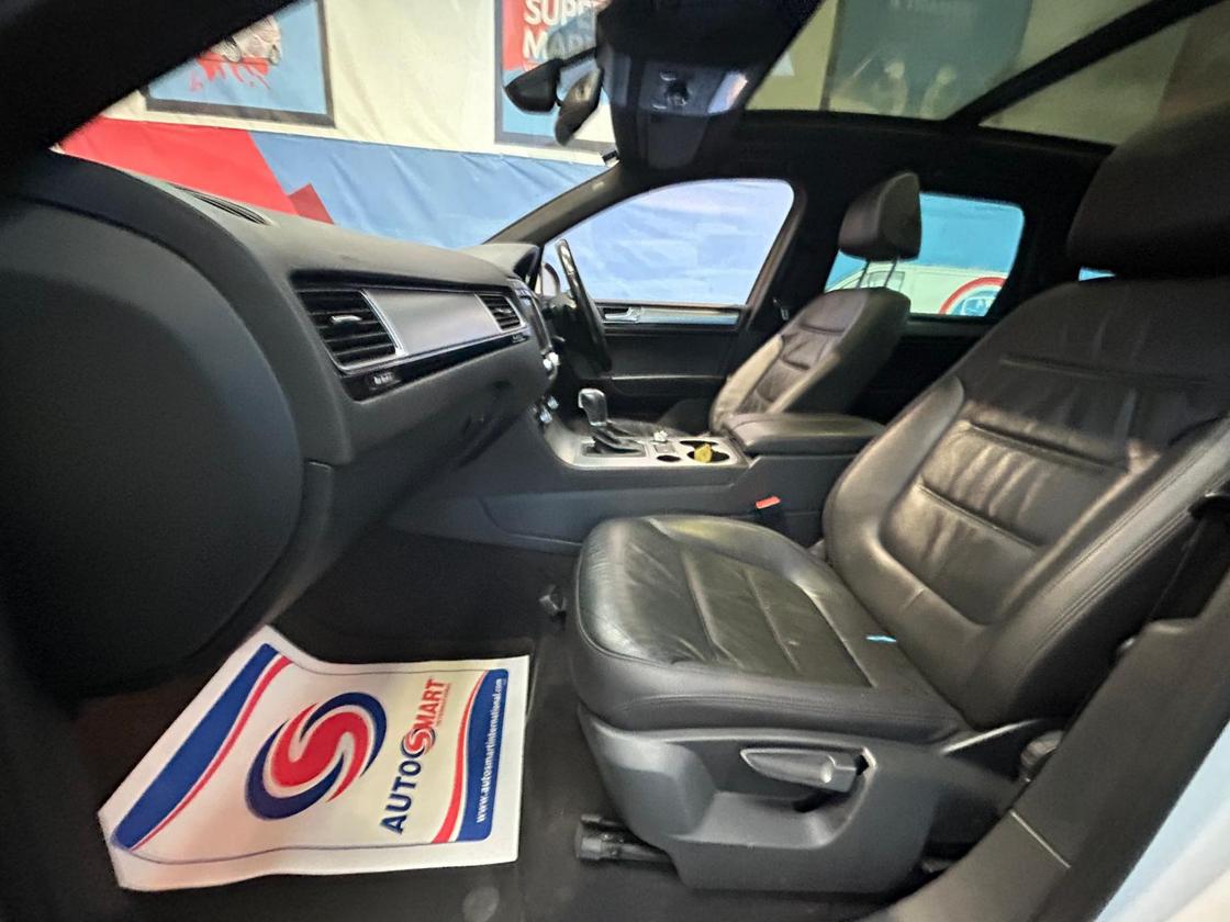 2015 Volkswagen Touareg – Model: Touareg V6 R-Line TDI BlueMotion Technology Auto – HG65FWO